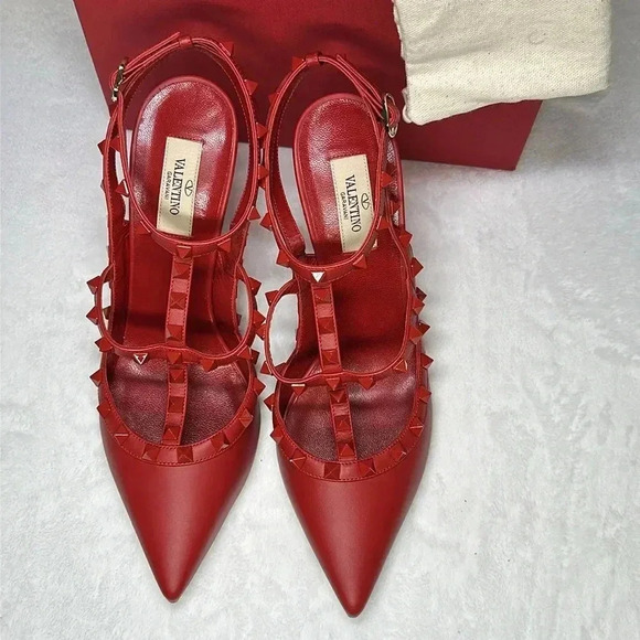 Valentino SZ 11 Red Rockstud heels - Picture 9 of 11